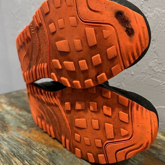 🔥 NIKE Air Safari 87 Retro Training/Running Shoes - Black/Gray/Orange - Men Sz - Picture 14 of 16